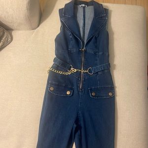 Fashion nova jean jumpsuit size small